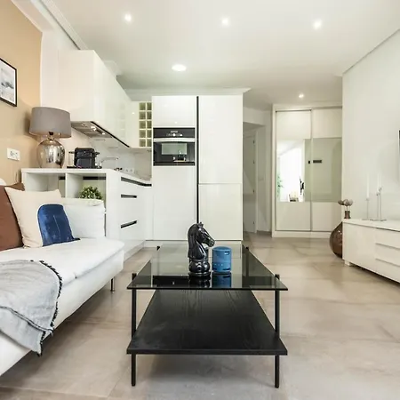 Apartamento Serene & Spacious - Center By Rems Málaga