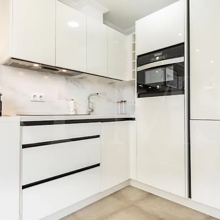 Apartamento Serene & Spacious - Center By Rems
