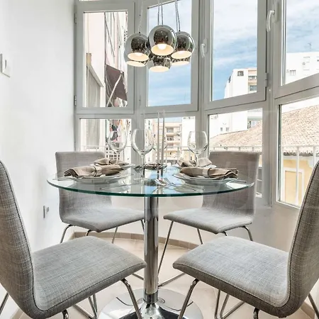 Apartment Serene & Spacious - Center By Rems Malaga